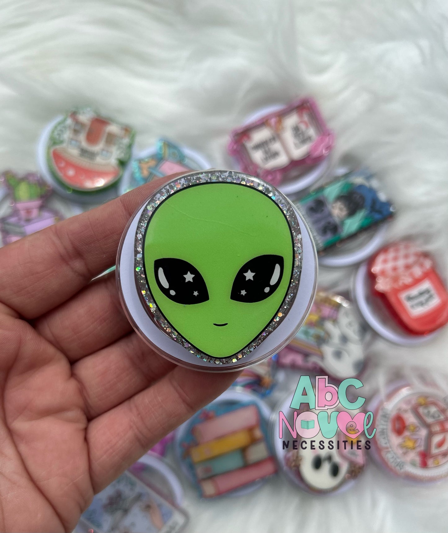 Bookish Magnetic Grips