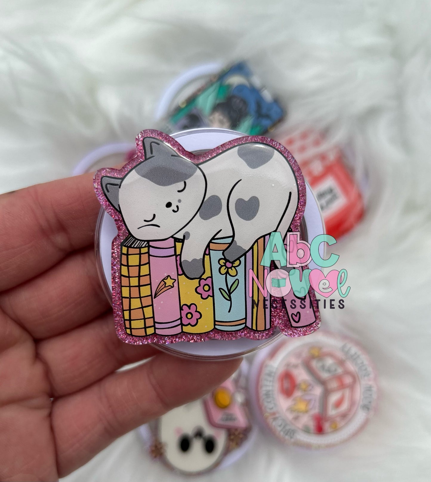 Bookish Magnetic Grips