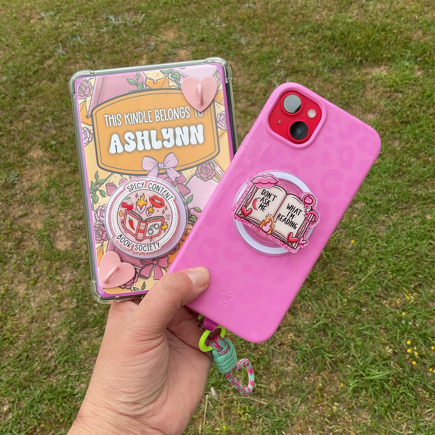 Bookish Magnetic Grips