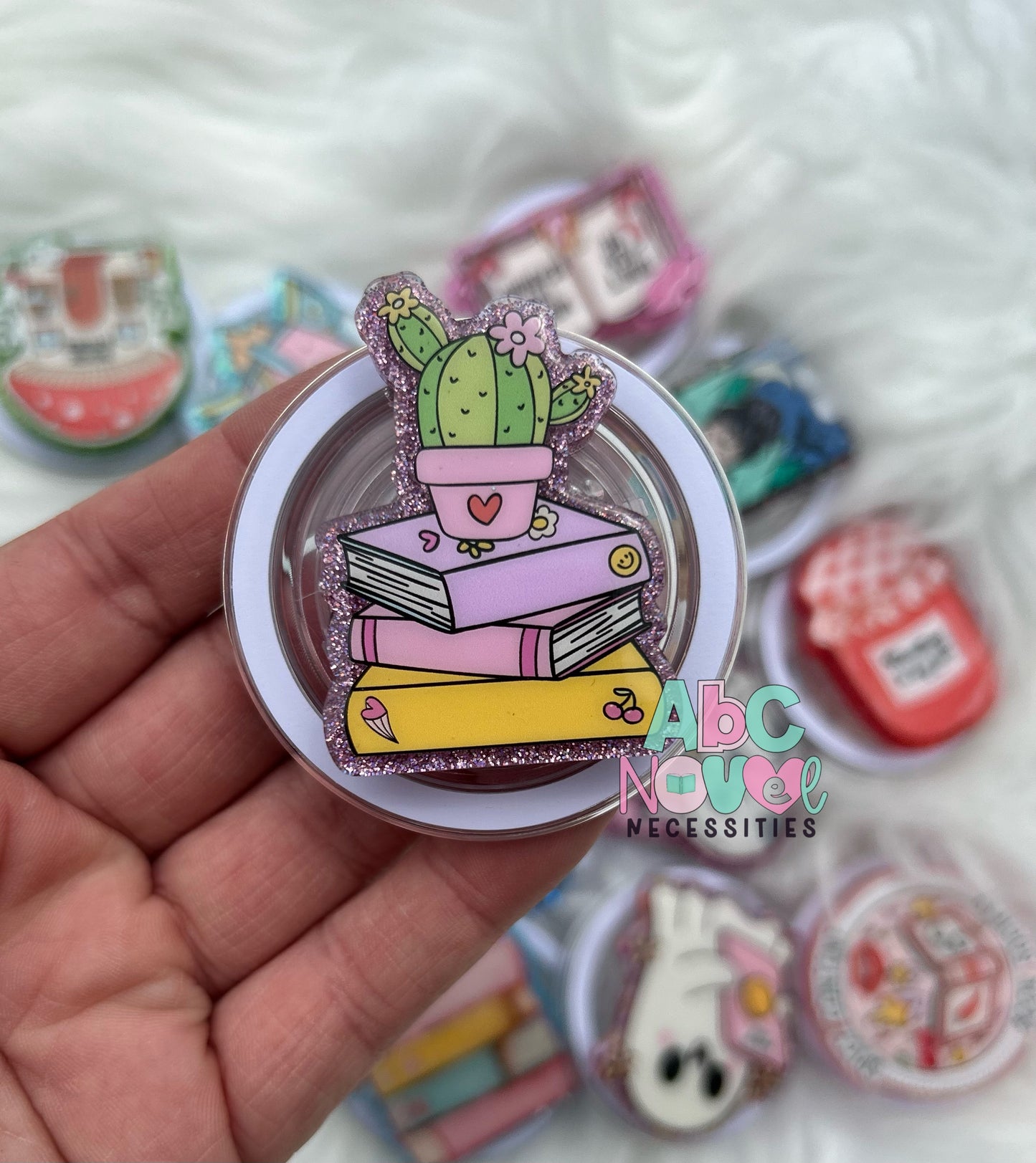 Bookish Magnetic Grips